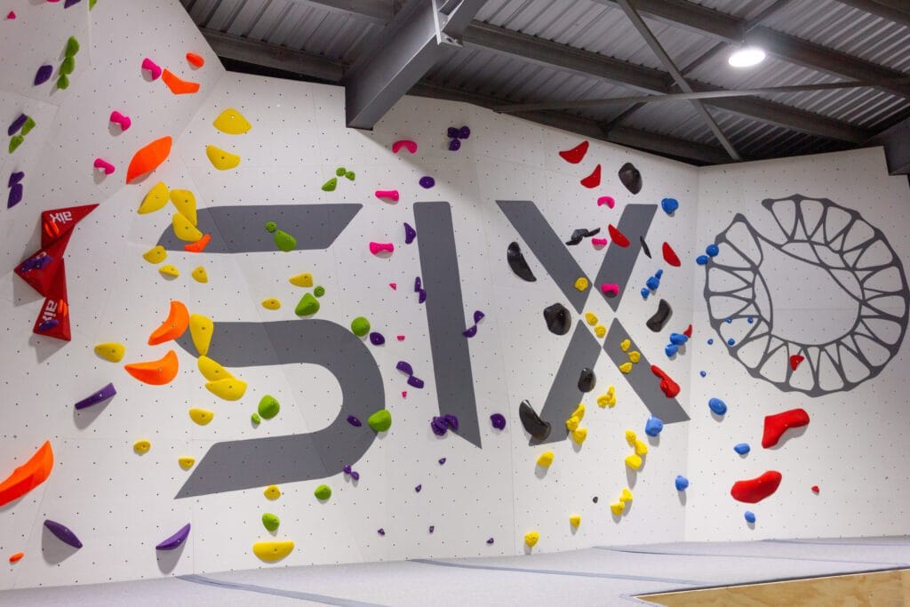 SIX Degrees Walls by ICP