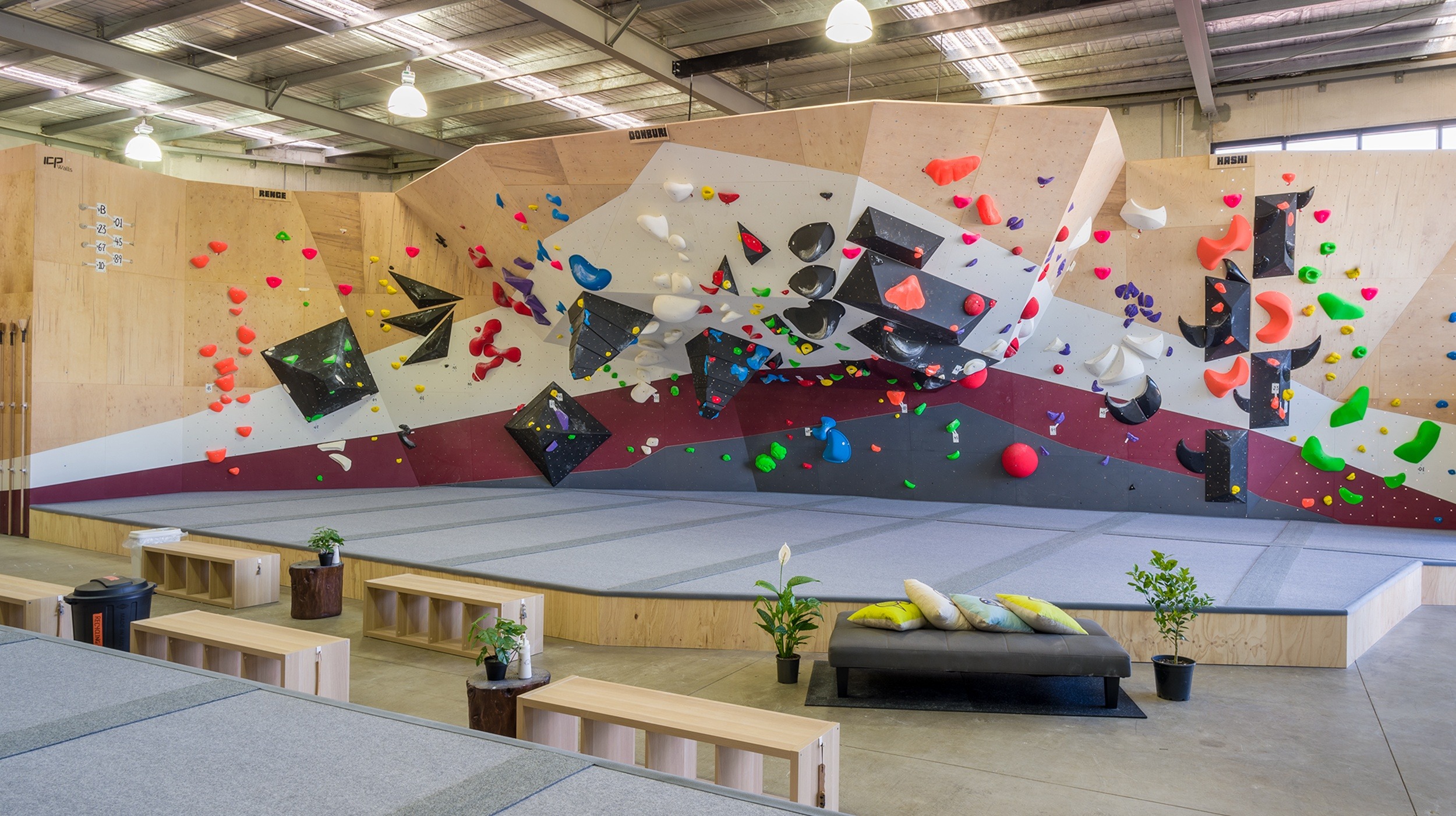 Post build Boiuldering wall